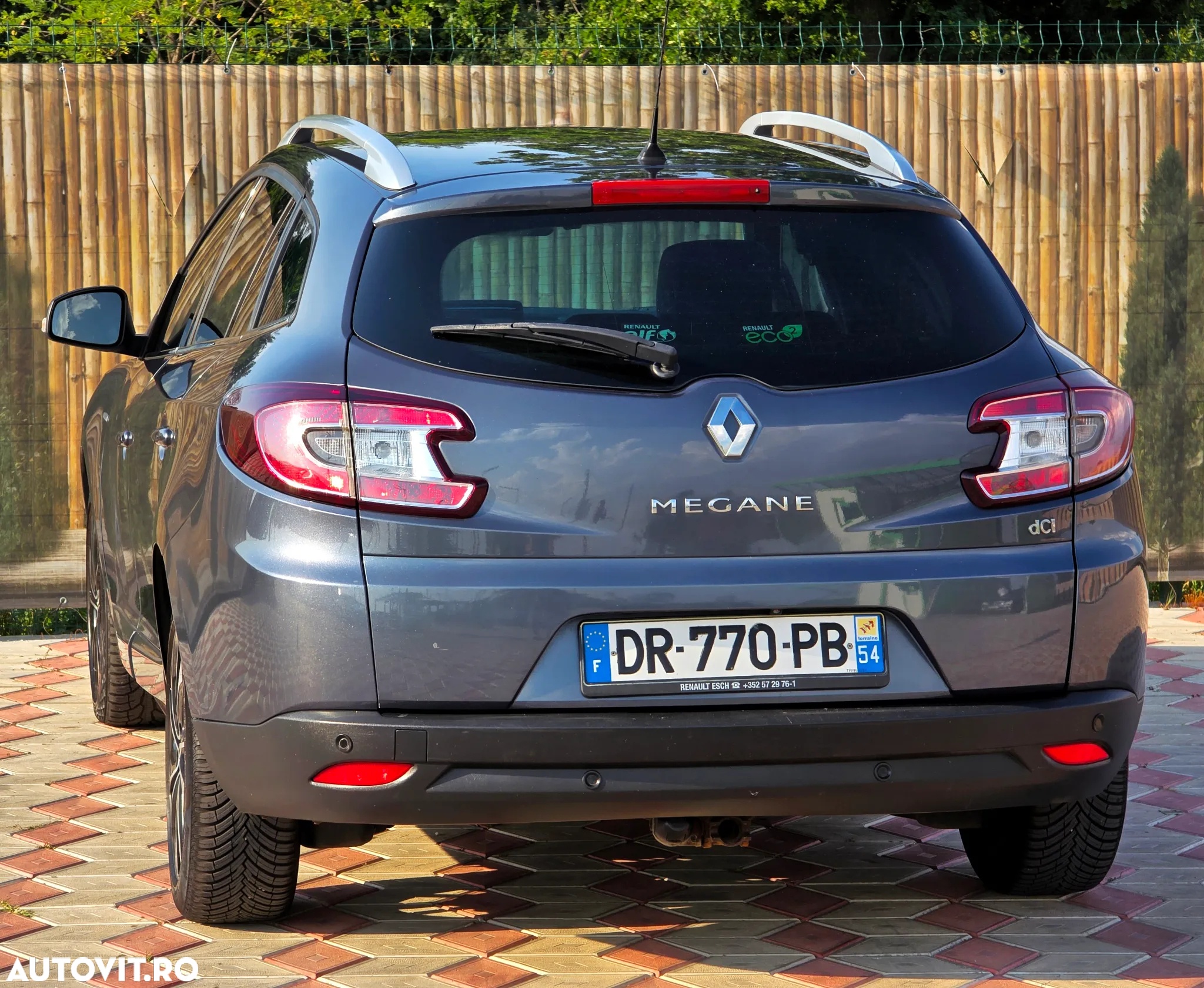 Renault Megane ENERGY dCi 110 Start & Stop Bose Edition - 11