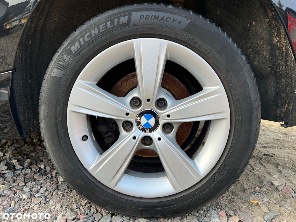 BMW Seria 1 114i - 8