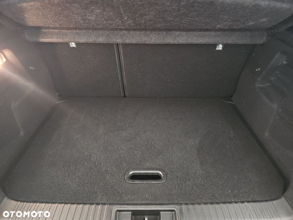 Renault Captur 1.0 TCe Techno - 27