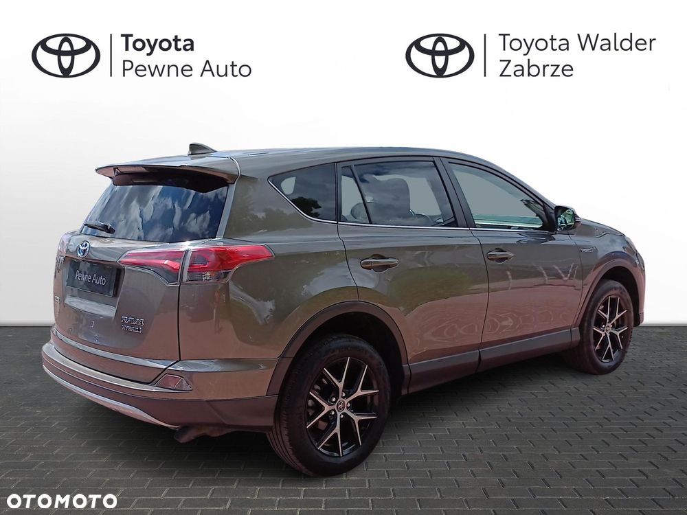 Toyota RAV4 Hybrid Style 4x2 - 6