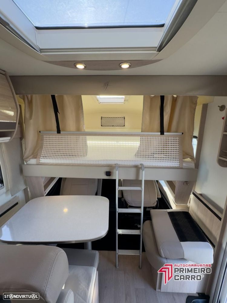 Rapido Serie 8F 880F cama central e basculante - 11