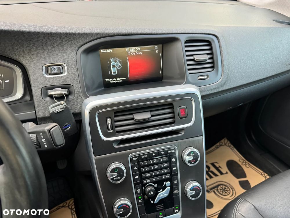 Volvo S60 D2 Summum - 20