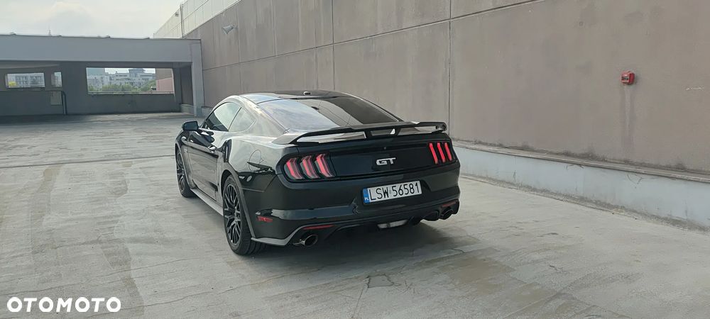 Ford Mustang - 17