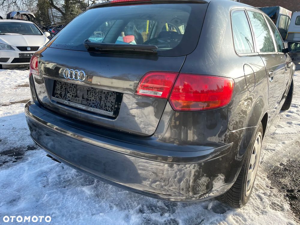 NA CZĘŚCI AUDI A3 8P LIFT SPORTBACK 2.0 TDI BMM SKRZYNIA JLU LAKIER LZ7L - 11