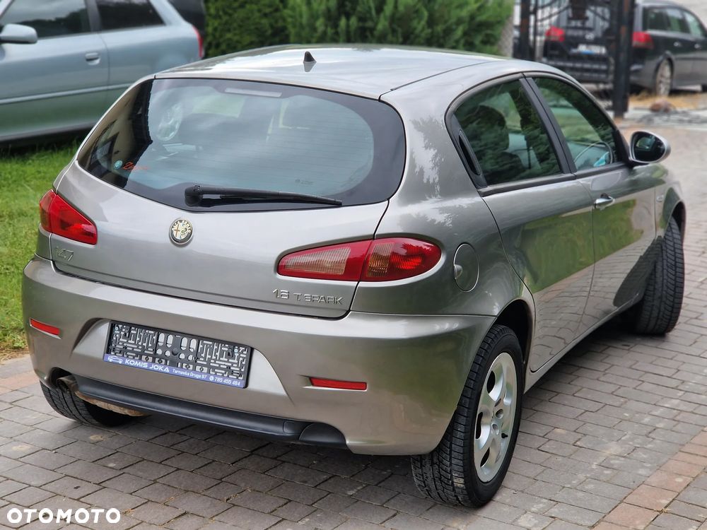 Alfa Romeo 147 1.6 ECO Black Line - 5