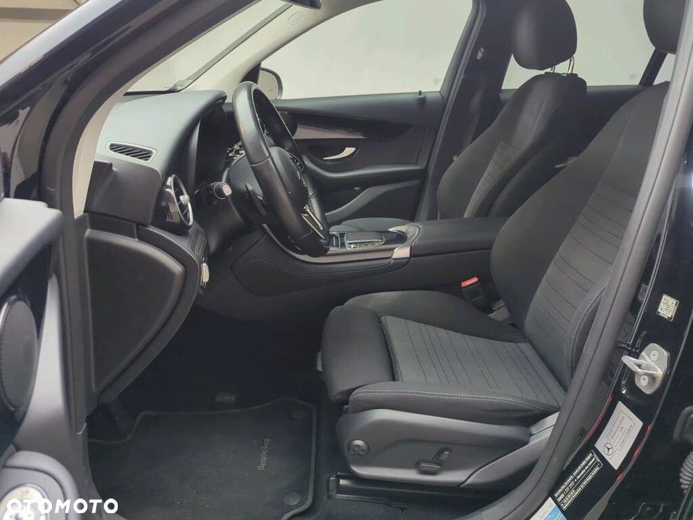 Mercedes-Benz GLC 200 d 4-Matic - 5