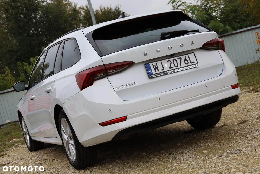 Skoda Octavia 1.5 TSI ACT Ambition - 5