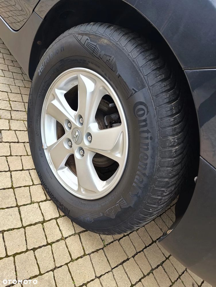 Hyundai ix35 2.0 2WD Comfort - 25