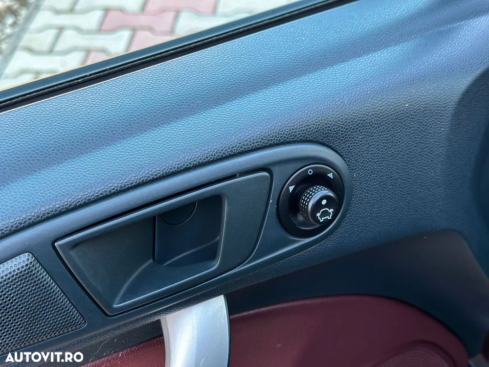 Ford Fiesta 1.4i Trend - 28