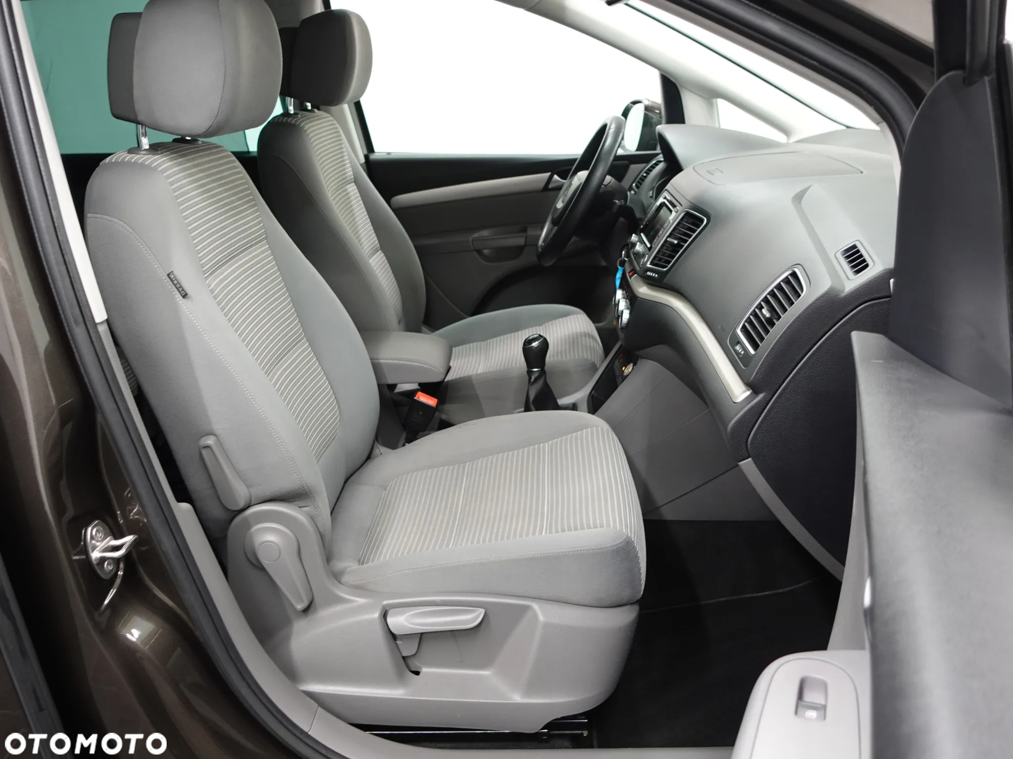Seat Alhambra 2.0 TDI Ecomotive 4Kids - 30