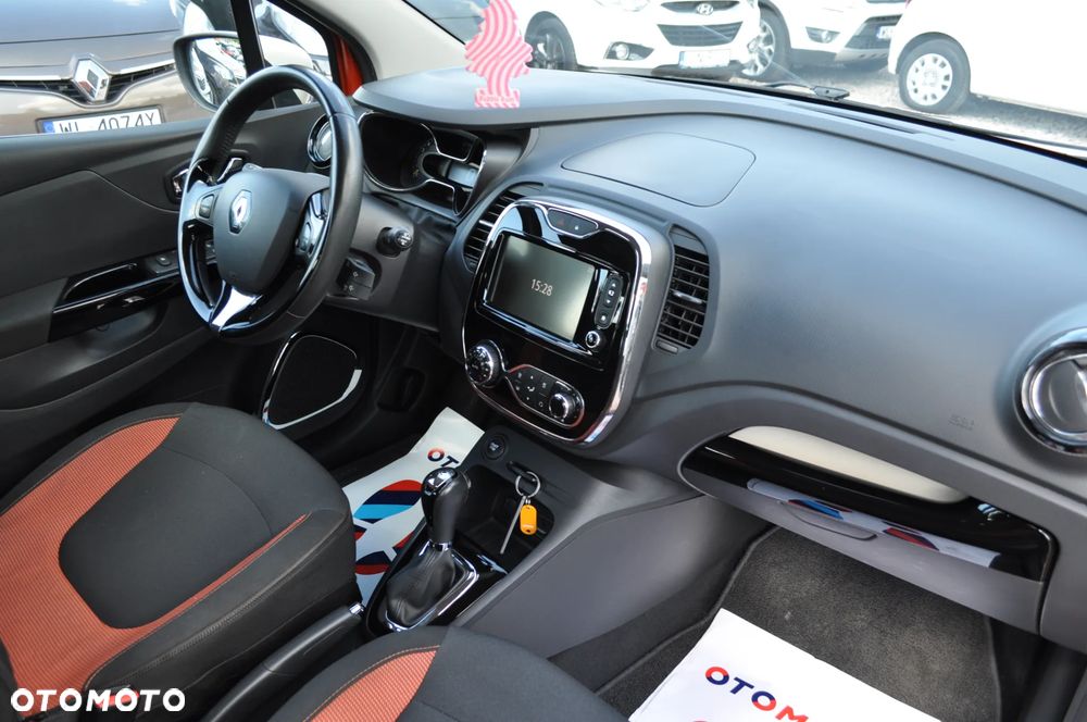 Renault Captur ENERGY TCe 120 EDC Luxe - 16