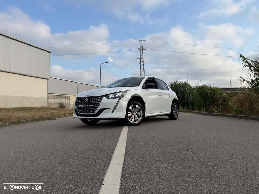 Peugeot e-208 Allure Pack - 1