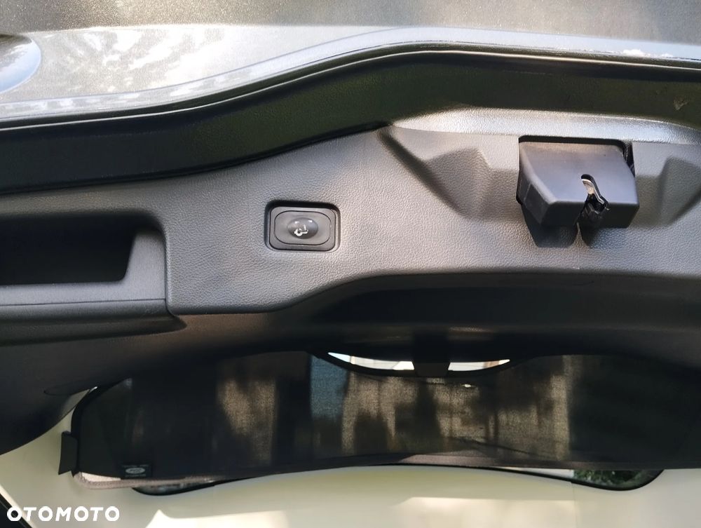 Ford Mondeo 2.0 EcoBlue Titanium - 10