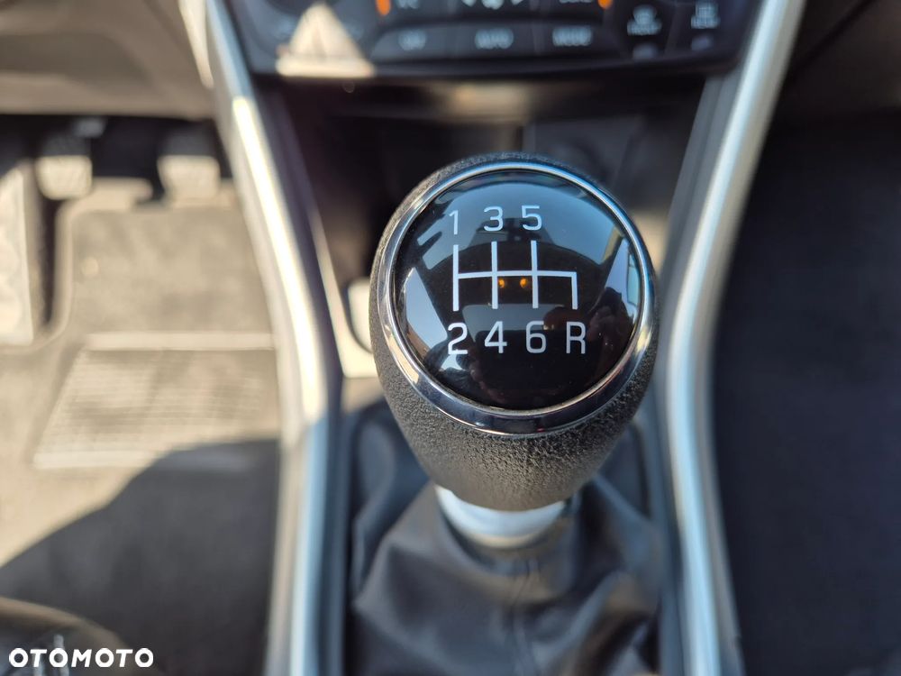 Suzuki SX4 S-Cross 1.4 T Premium 4WD - 31