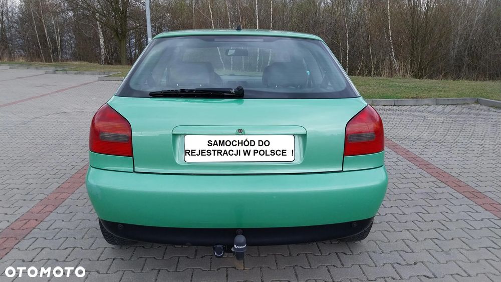 Audi A3 3-drzwiowe 1.6 Ambiente - 9