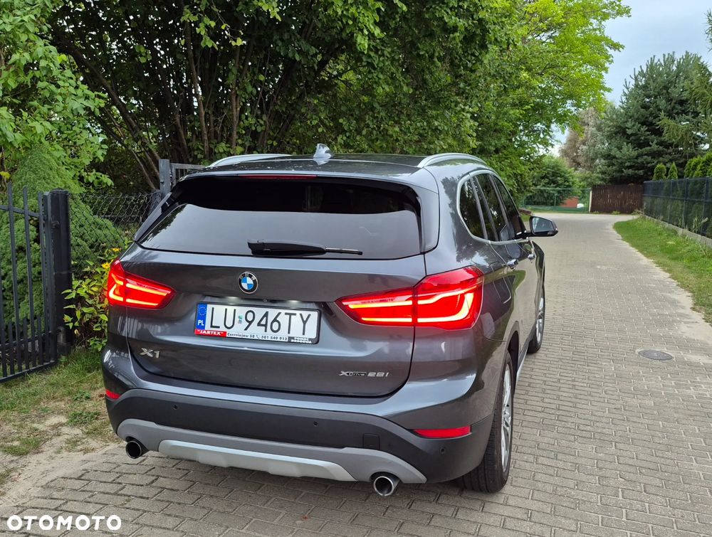 BMW X1 - 10