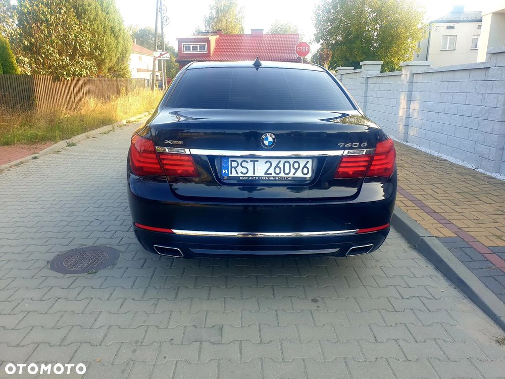 BMW Seria 7 740d xDrive - 4