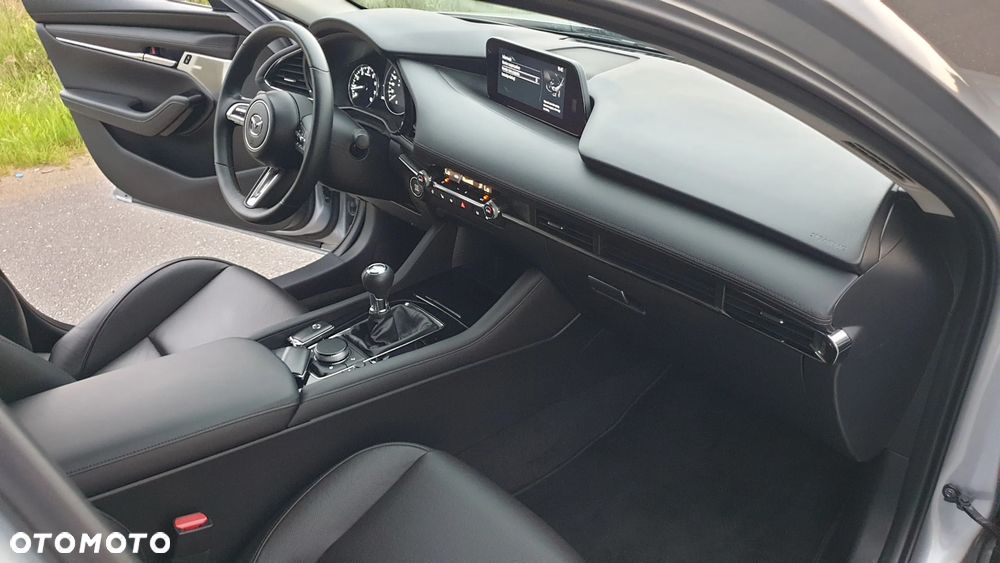 Mazda 3 2.0 mHEV Exclusive Line - 17