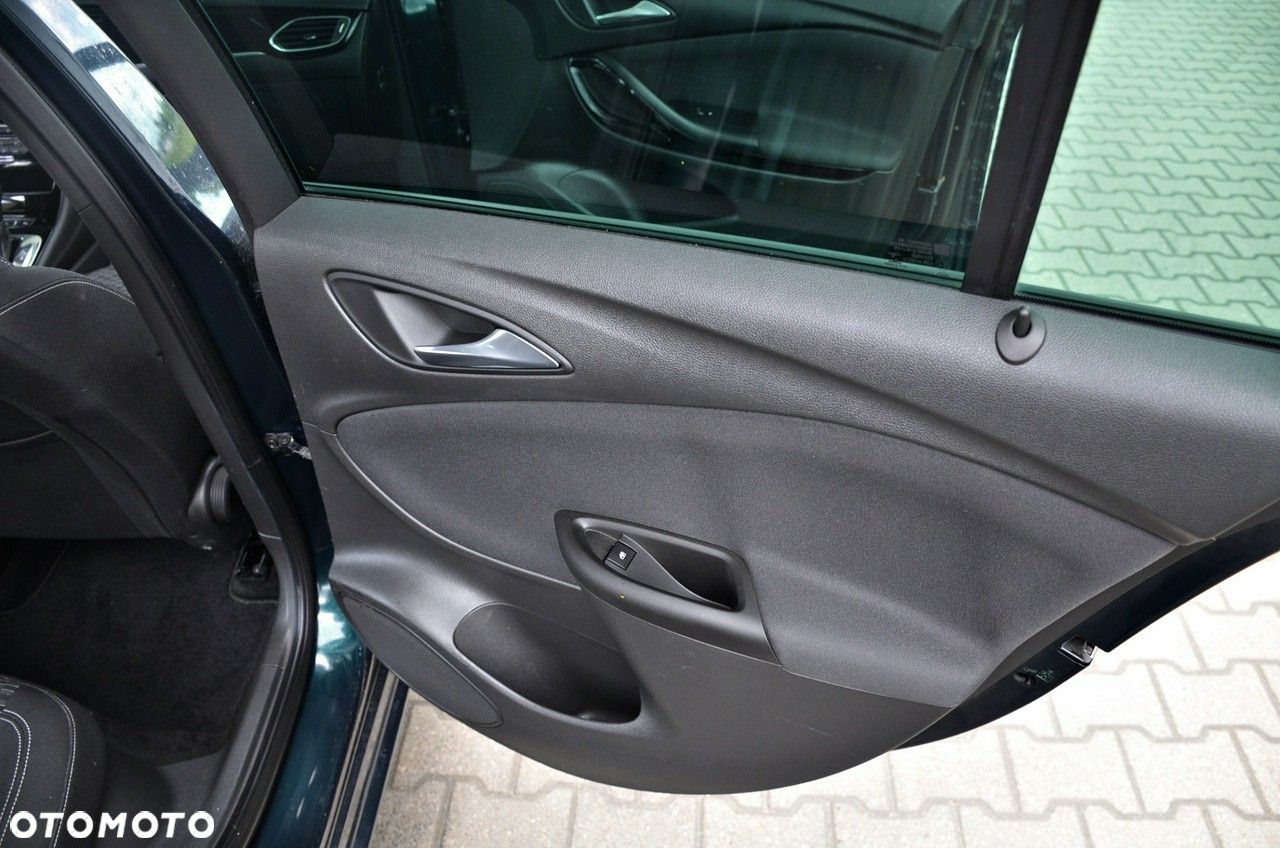Opel Astra - 20