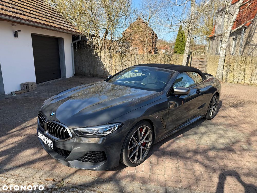 BMW Seria 8 - 23