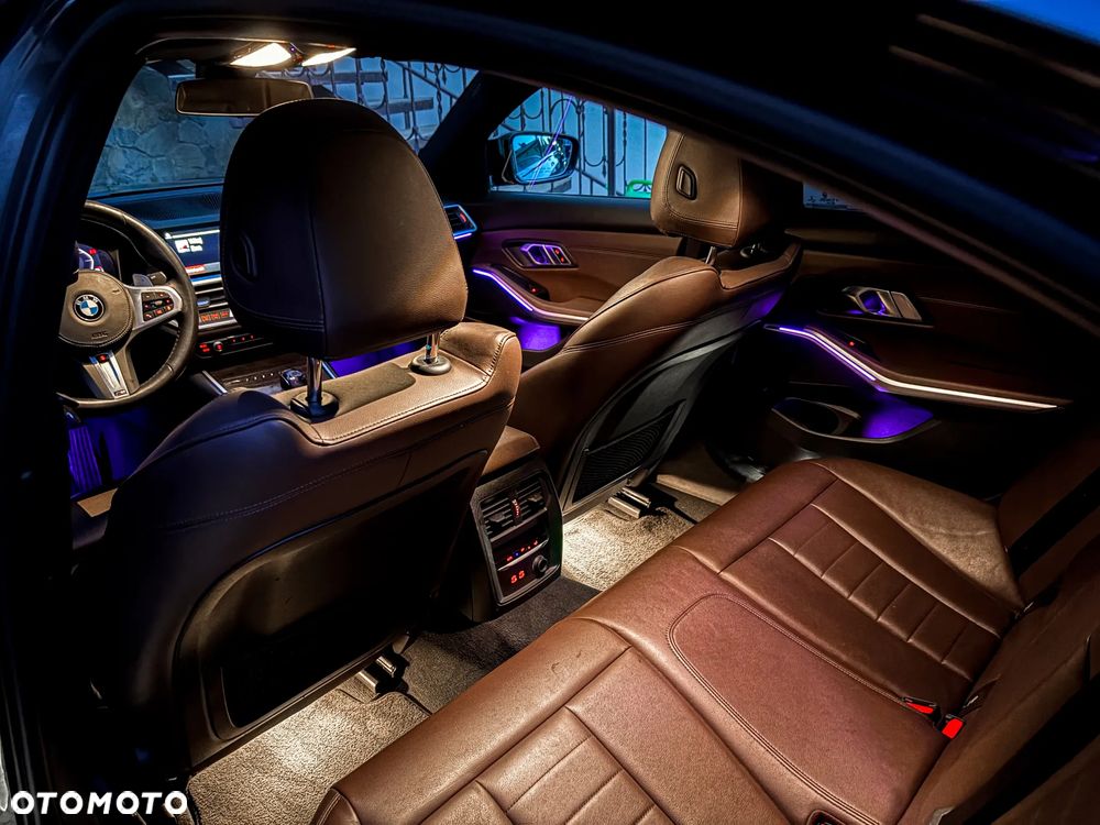 BMW Seria 3 330i xDrive Sport Line - 19