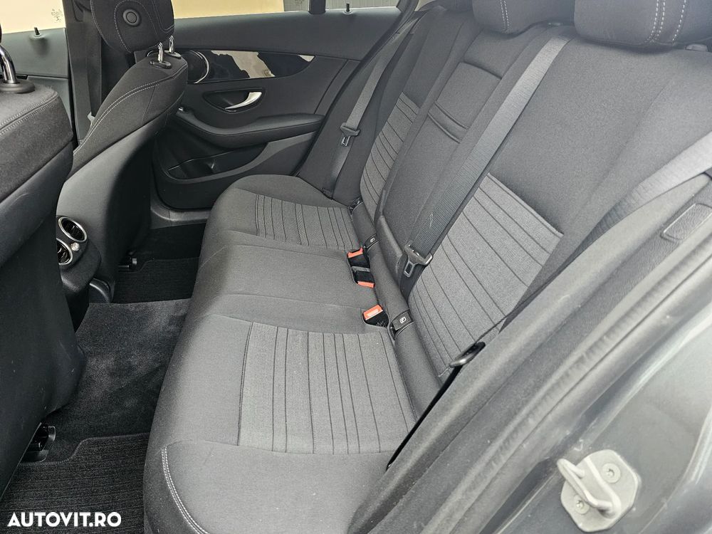 Mercedes-Benz C 220 d 9G-TRONIC - 7