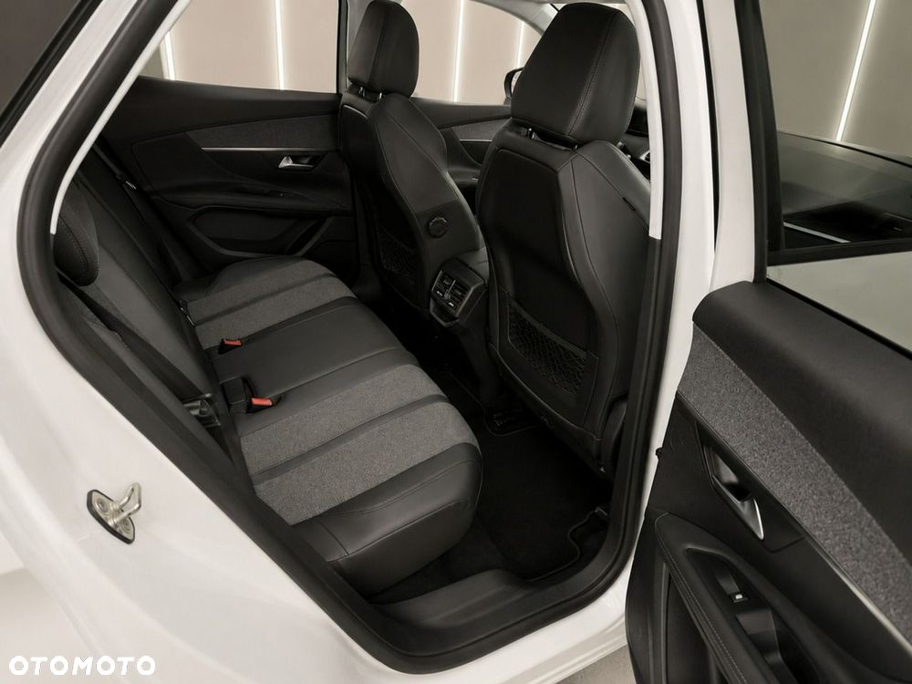 Peugeot 3008 - 14