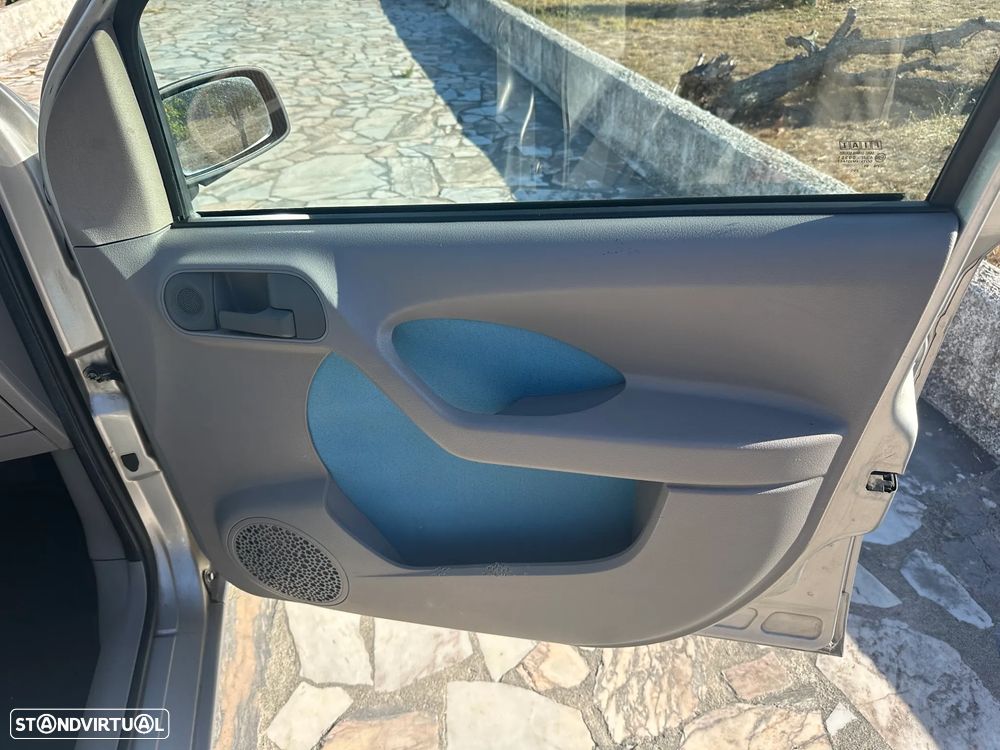 Fiat Panda 1.2 Dynamic Dualogic - 26