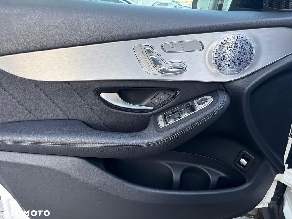 Mercedes-Benz GLC 220 d 4-Matic - 11