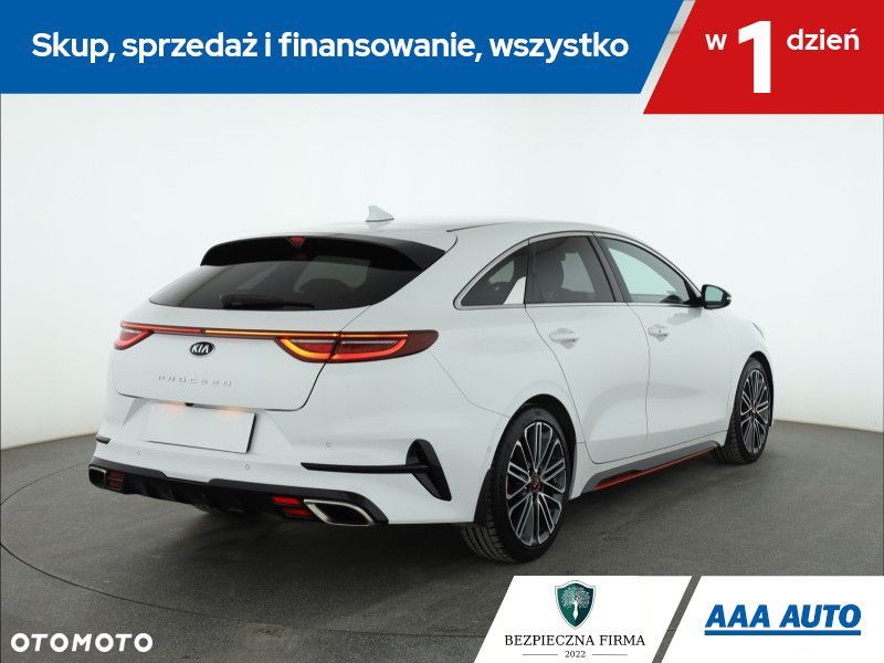 Kia ProCeed - 6