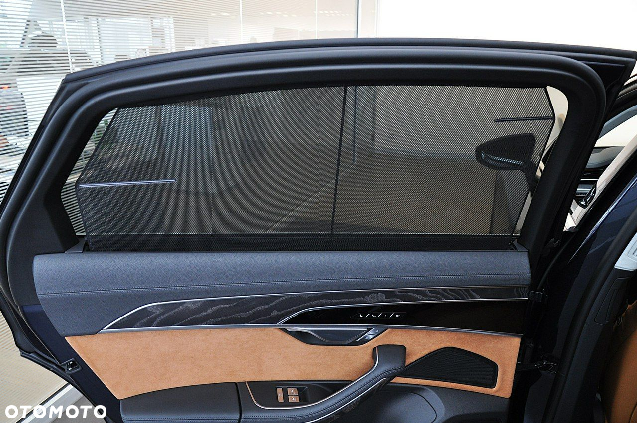 Audi A8 - 25