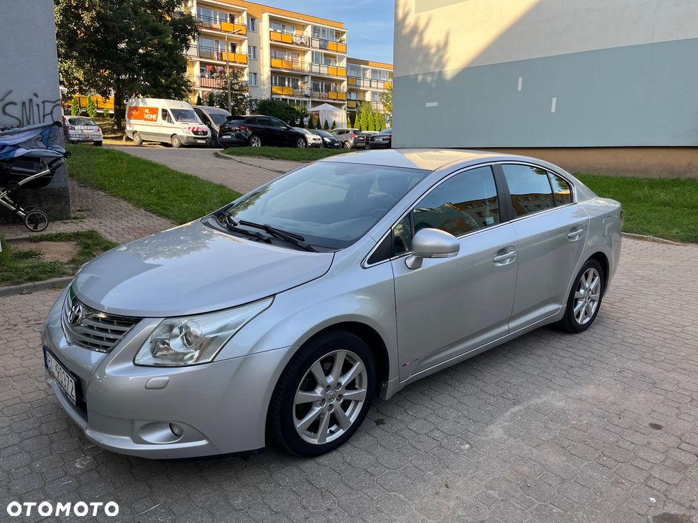 Toyota Avensis 2.0 Sol plus MS - 9