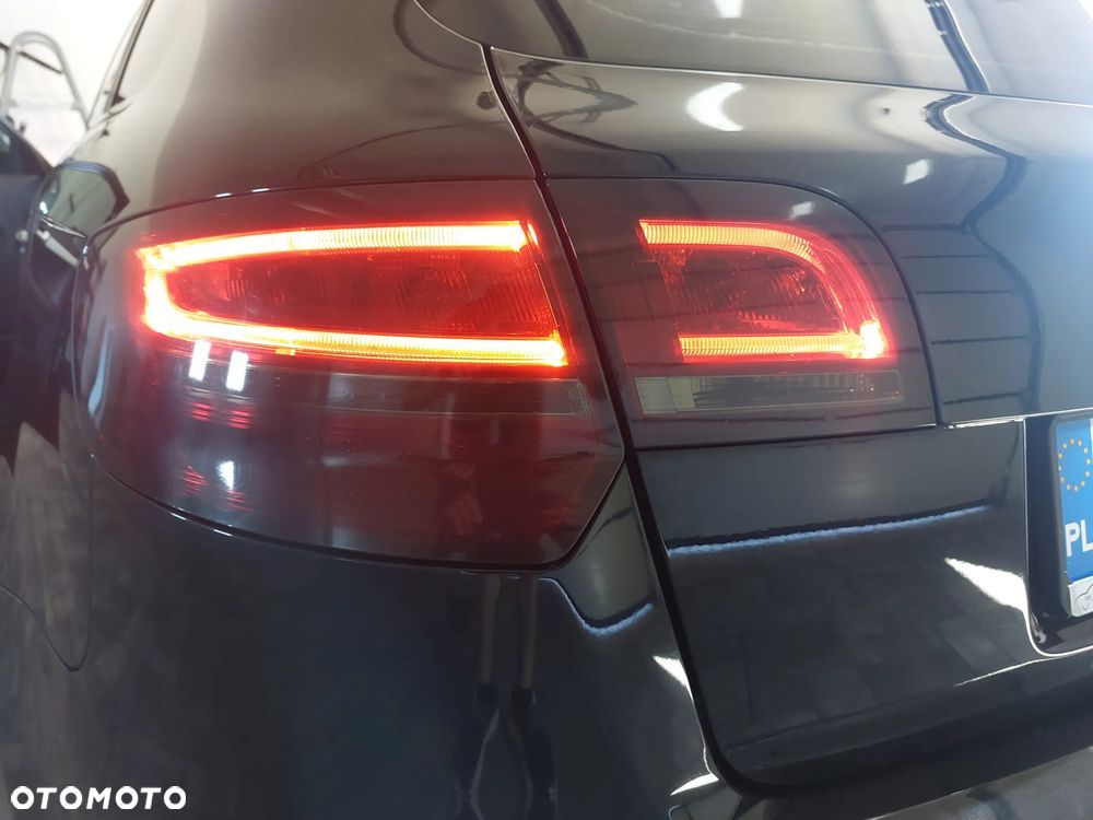 Audi A3 Sportback 2.0 TDI DPF Quattro Ambition - 3