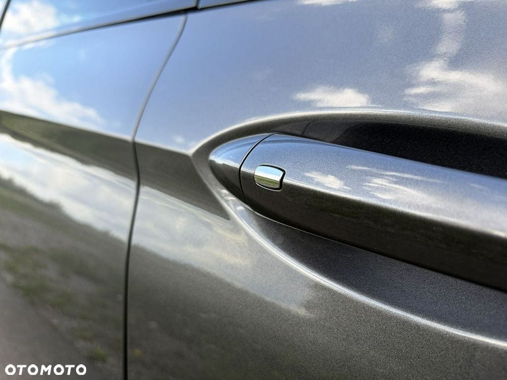Opel Insignia - 10