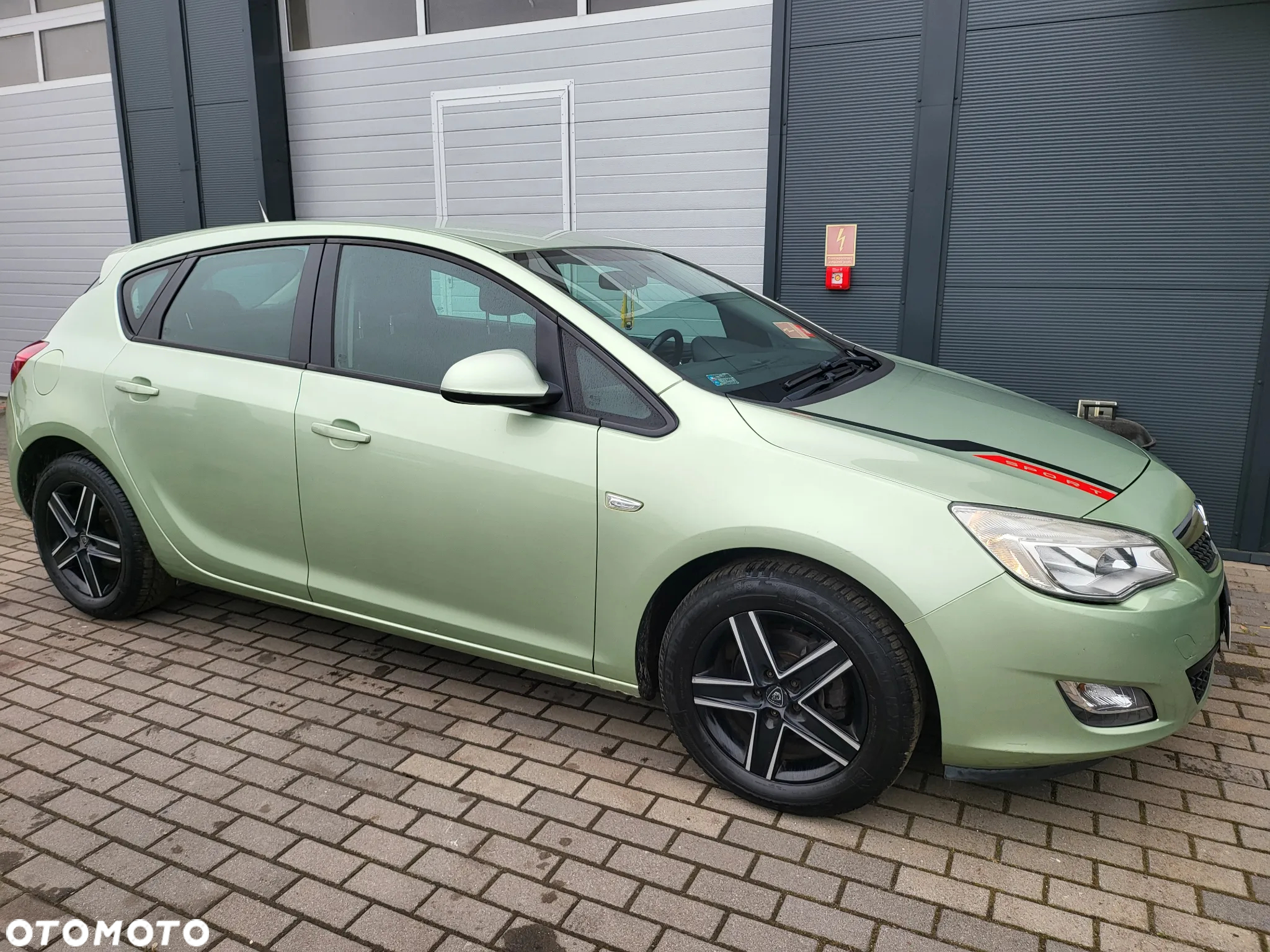 Opel Astra 1.4 Turbo Color Edition - 18