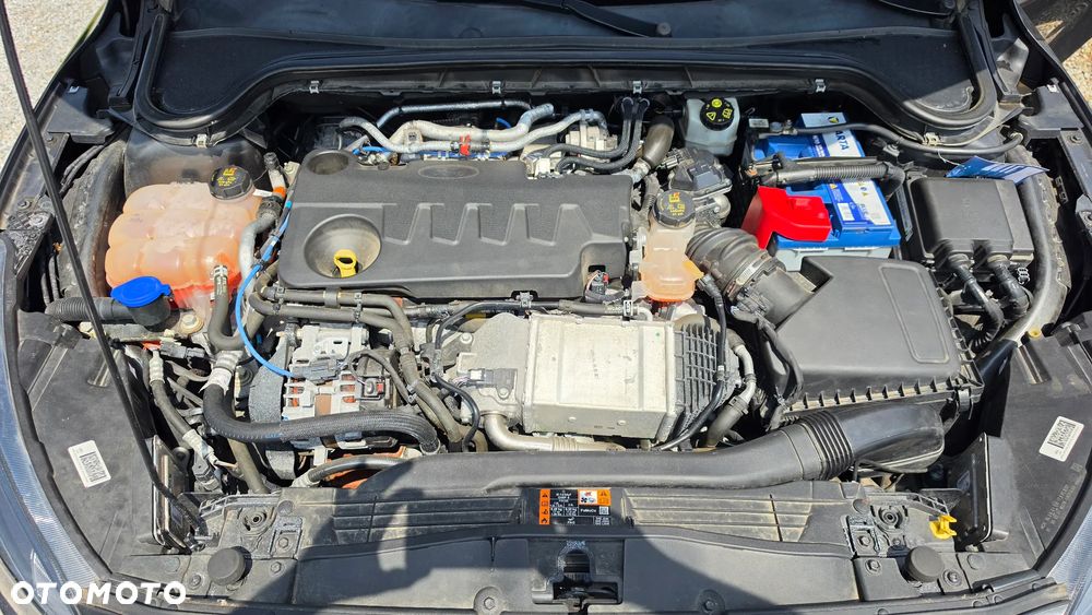 Ford Focus SW 2.0 TDCi Titanium ASS - 40
