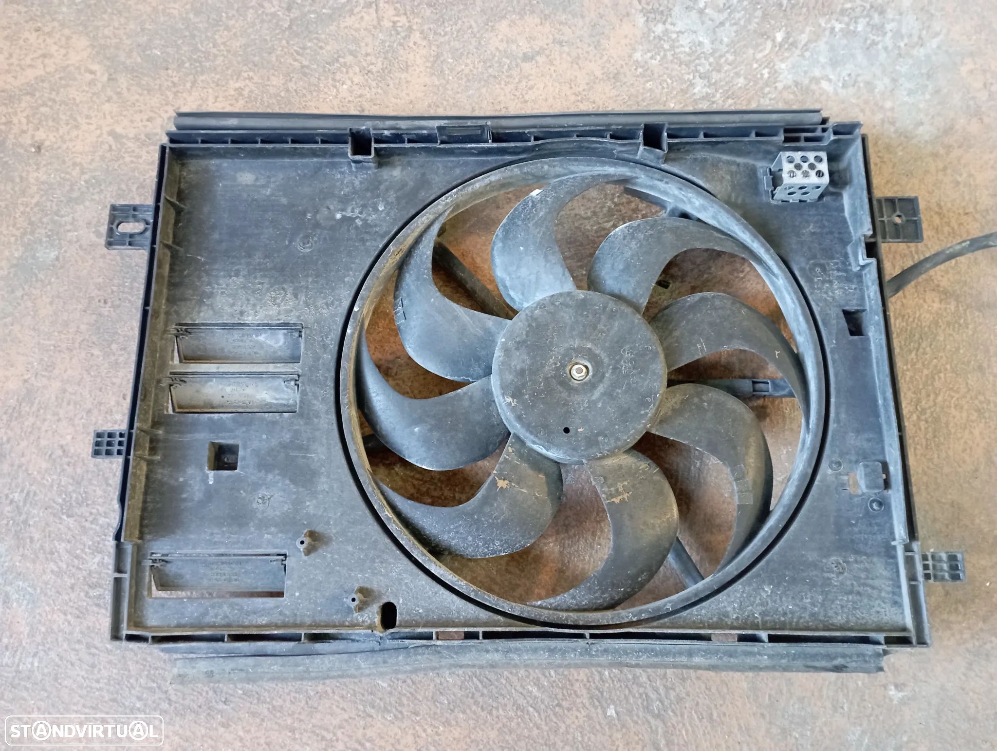 Termoventilador Citroen Berlingo / Peugeot Partner 1.5 BlueHdi 2019 Ref. 9806313880 - 1