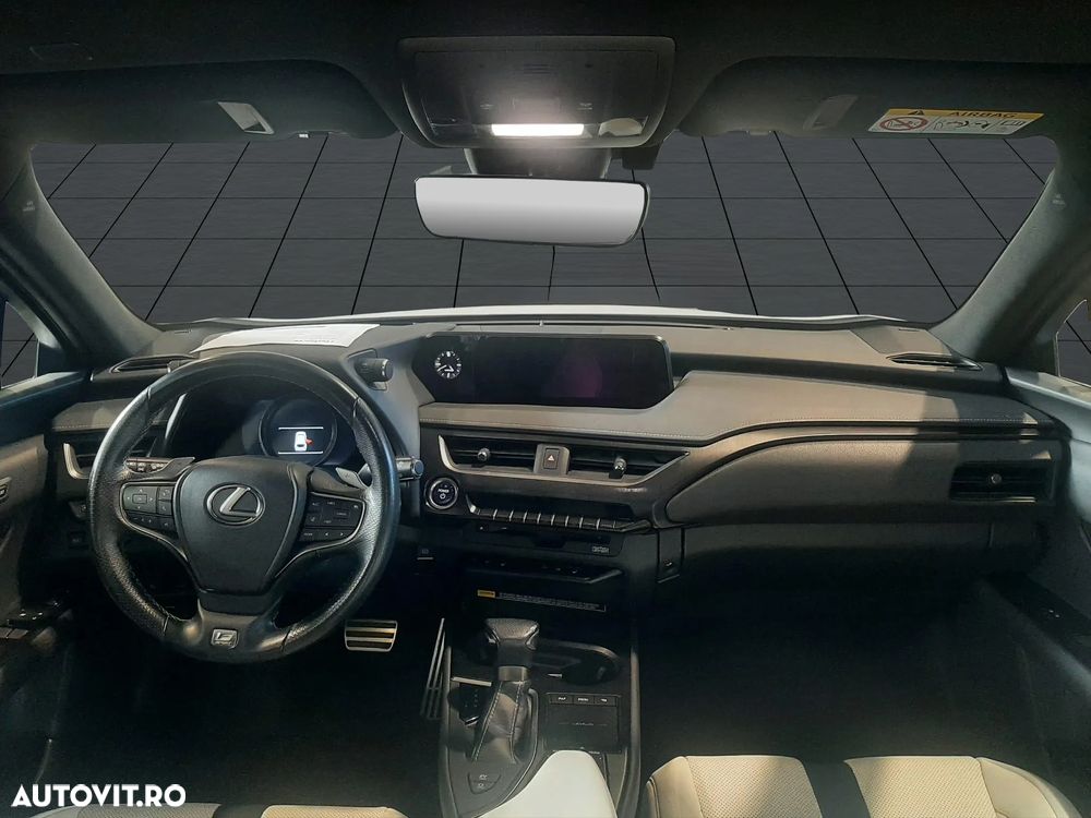 Lexus Ux 2019 photo 2
