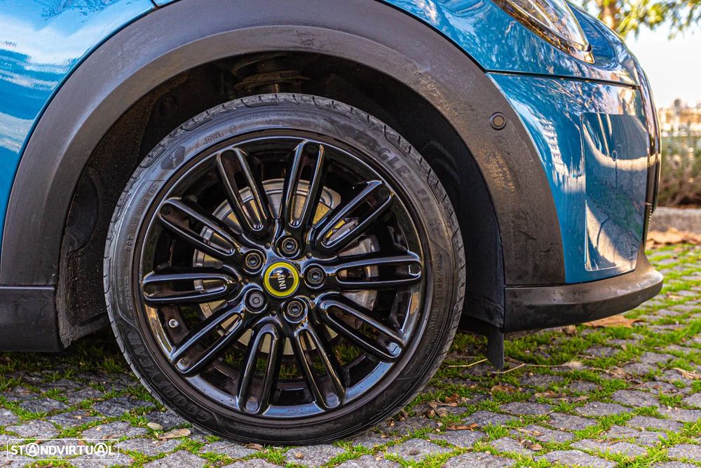MINI 3 Portas Cooper SE Premium Yours - 9