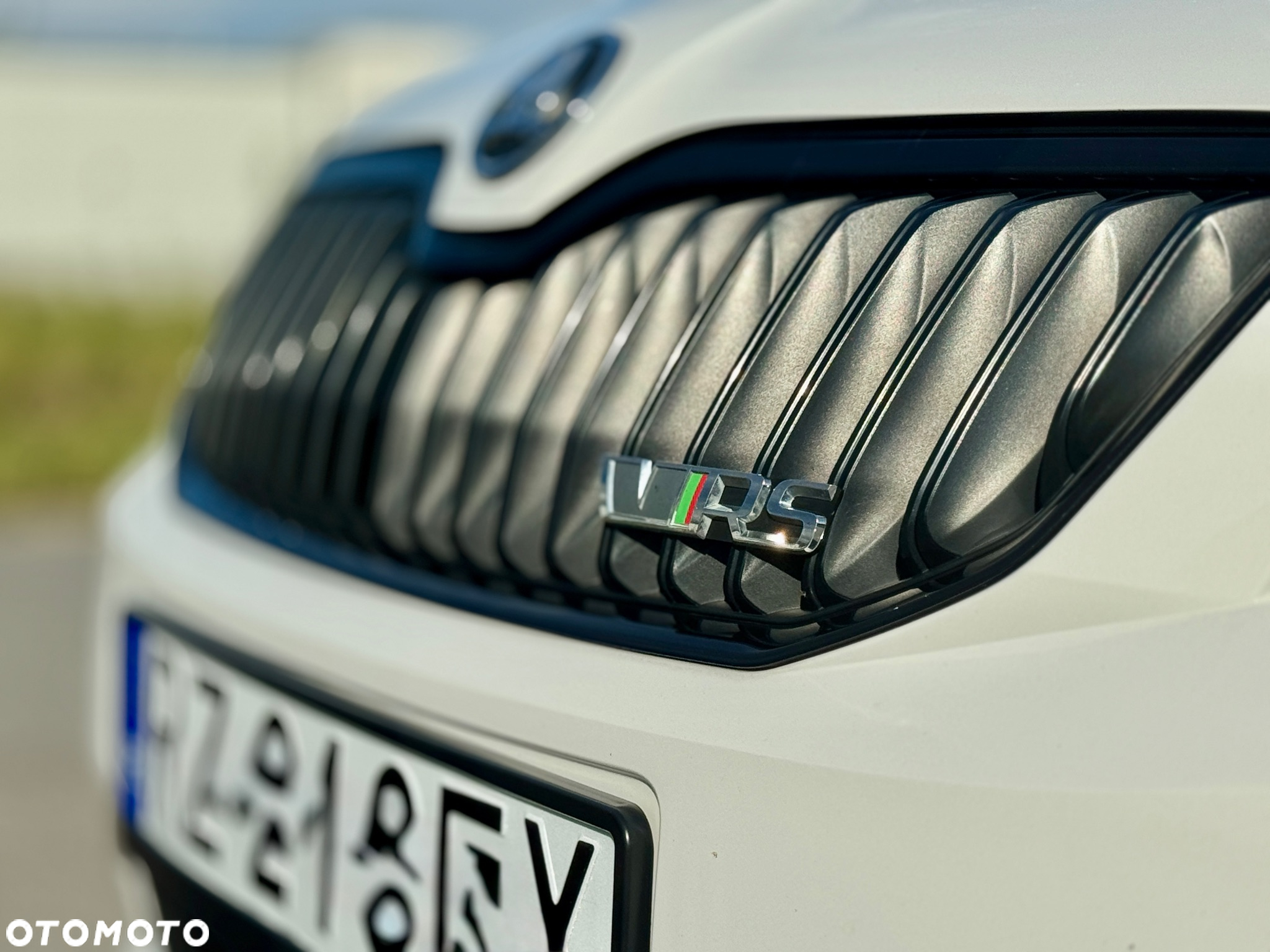 Skoda Octavia 2.0 TSI RS - 19