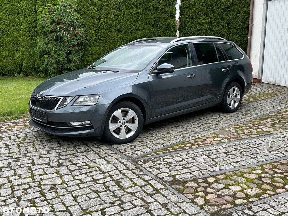 Skoda Octavia 1.8 TSI DSG Style - 3