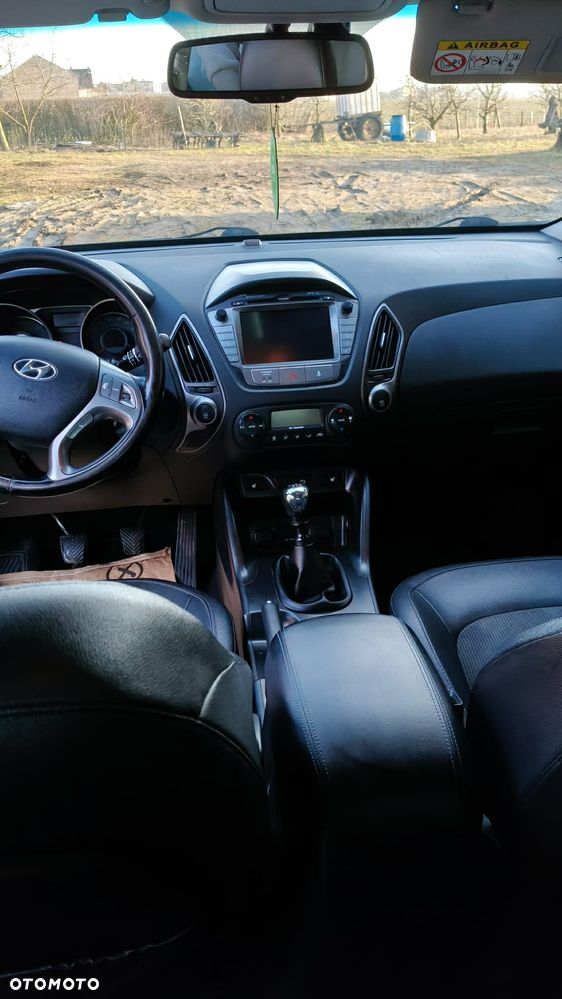 Hyundai ix35 1.7 CRDi 2WD blue Comfort - 16