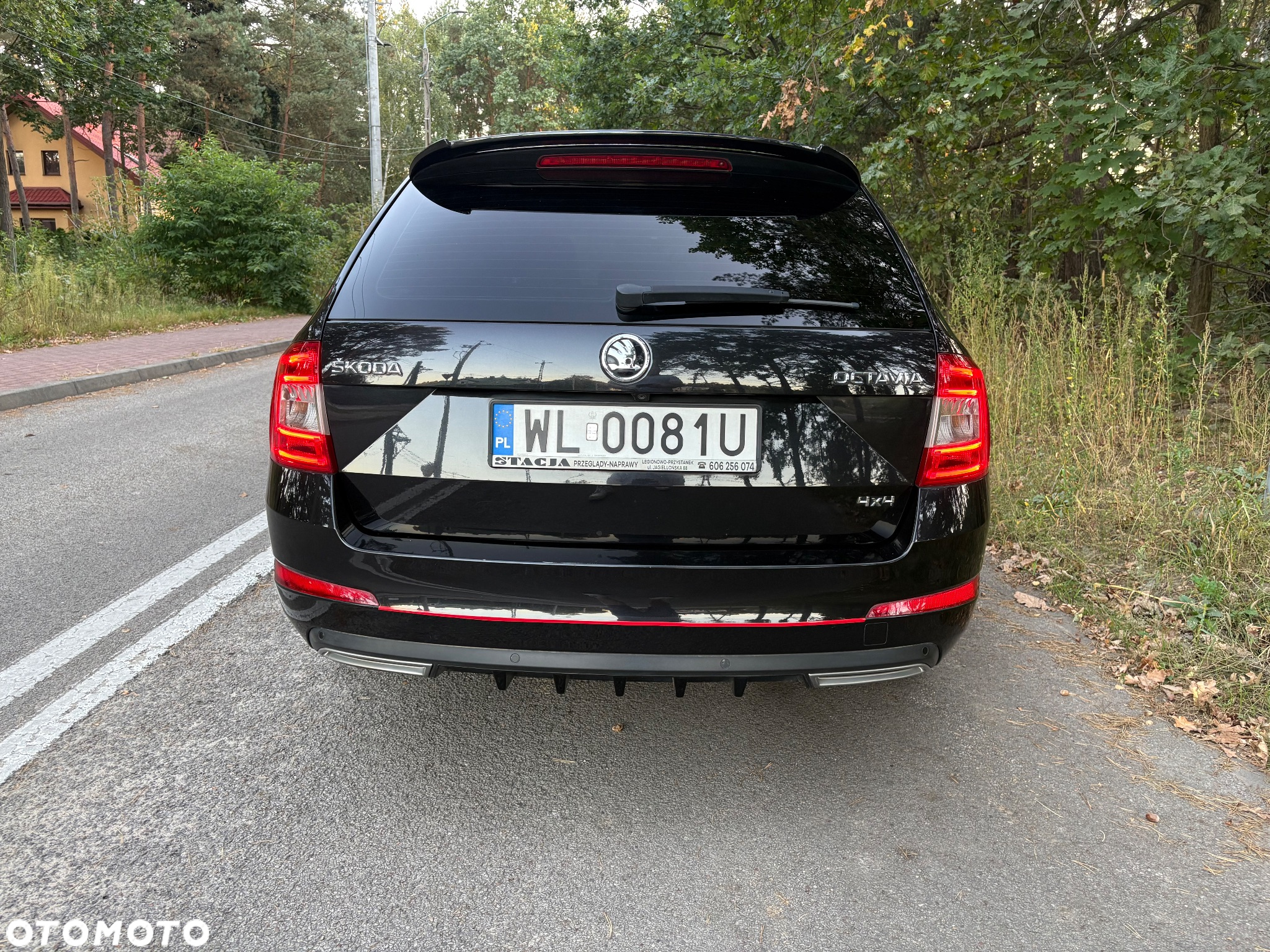 Skoda Octavia 1.8 TSI 4x4 DSG Ambition - 11