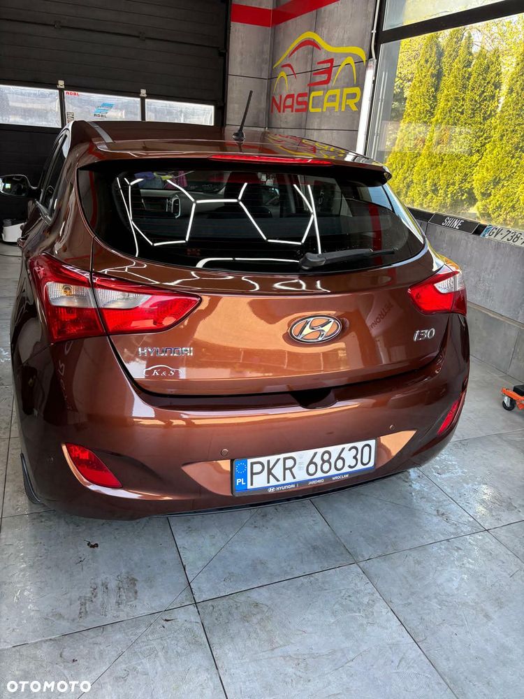 Hyundai i30 1.4 Comfort - 10