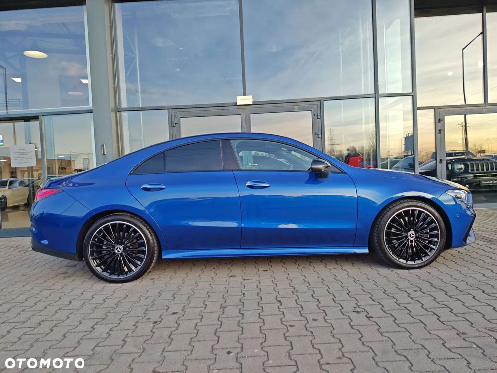 Mercedes-Benz CLA 200 AMG Line 7G-DCT - 4