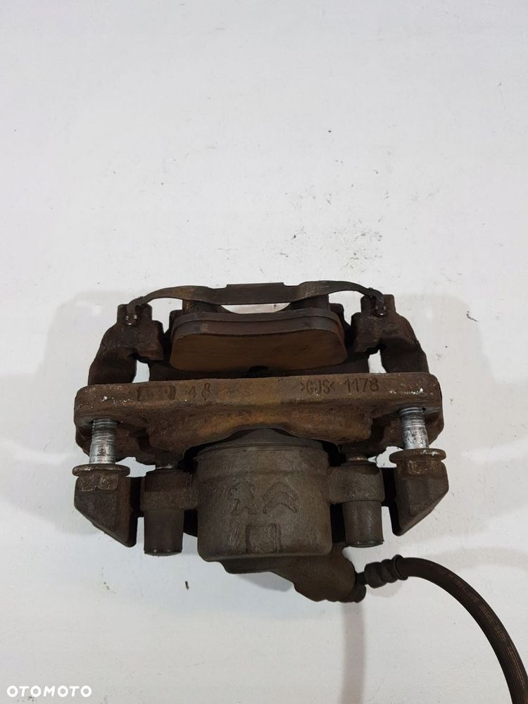 zacisk hamulcowy lewy przód 9830798880 opel combo e berlingo iv 21r 1.5d eu - 7