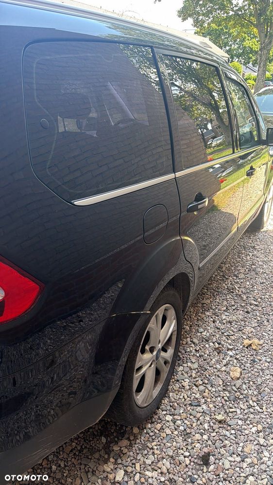 Ford Galaxy - 4