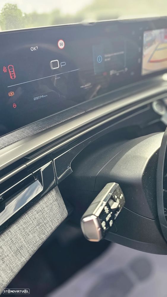 Peugeot 3008 Hybrid 145 e-DSC6 Allure - 12