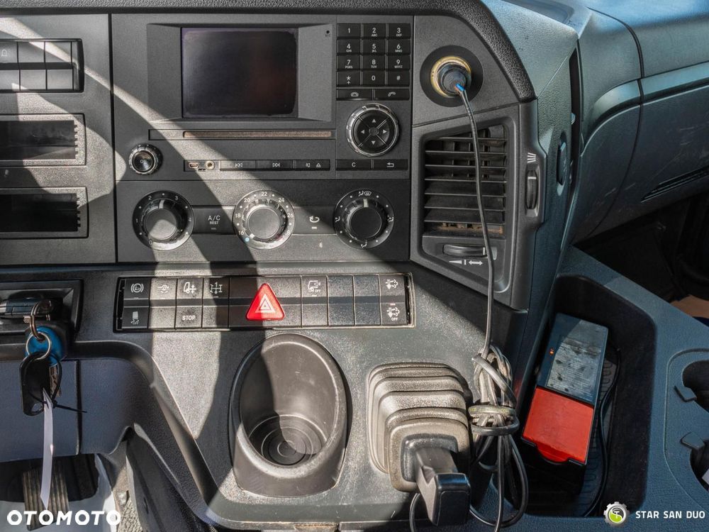 Mercedes-Benz Arocs 26.40 6x4 Palfinger PK 24001-K HDS Żuraw Wywrotka - 23