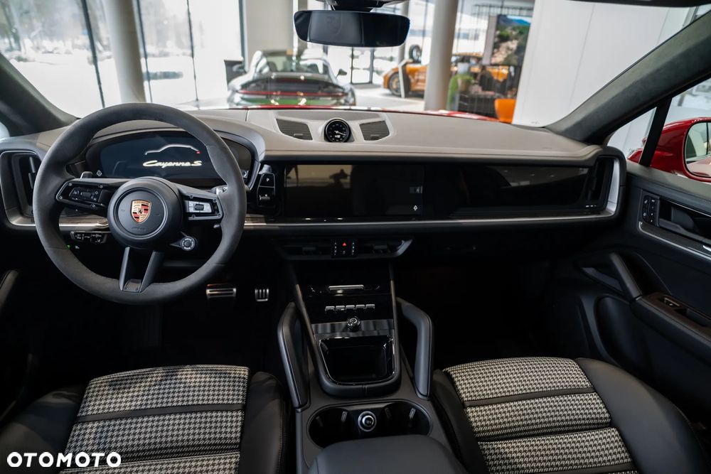 Porsche Cayenne S - 8
